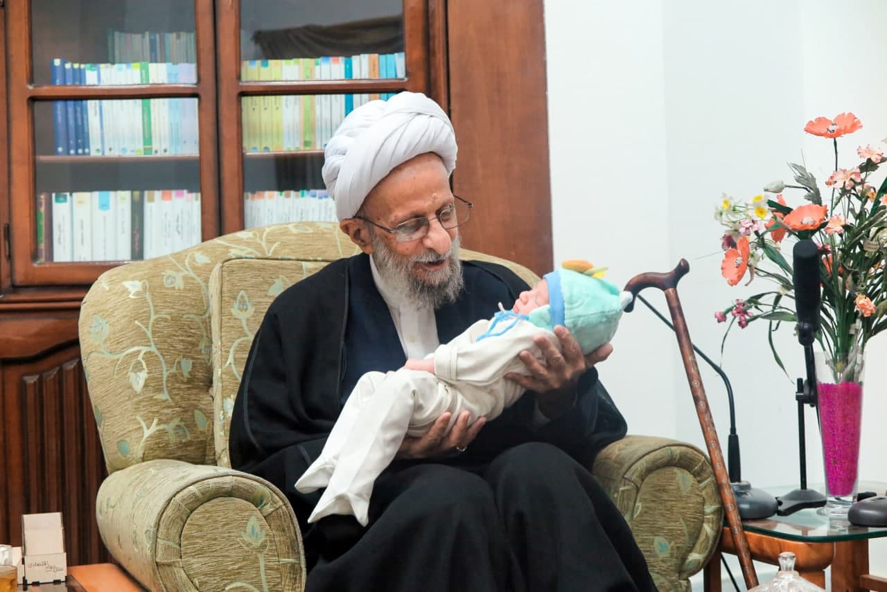 تصویر باکیفیت از علامه محمدتقی مصباح یزدی